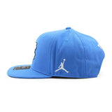 ジョーダンブランド キャップ ノースカロライナ ターヒールズ NCAA ON-FIELD PRO BILL SNAPBACK CAP LT BLUE