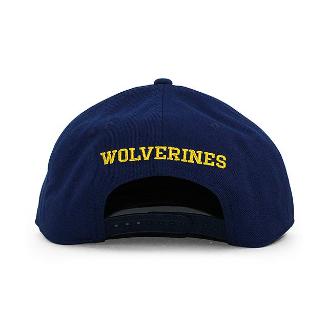 ジョーダンブランド キャップ ミシガン ウォルバリンズ NCAA ON-FIELD PRO BILL SNAPBACK CAP NAVY