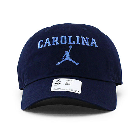 ジョーダンブランド キャップ ノースカロライナ ターヒールズ NCAA SIDELINE TRI-GLIDE STRAPBACK CAP NAVY