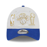 海外取寄 ニューエラ キャップ 9TWENTY ニューヨーク ニックス 2026 NBA FINALS CHAMPIONS LOCKER ROOM RING CEREMONY STRAPBACK CAP WHITE-BLUE