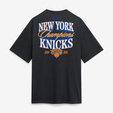 53年振りNBAファイナル優勝 海外取寄 Tシャツ ニューヨーク ニックス 2026 NBA FINALS CHAMPIONS LEGACY HEAVYWIEGHT T-SHIRT BLACK