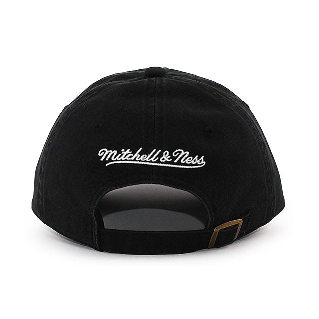 ミッチェル＆ネス WWE キャップ SCRATCH LOGO STRAPBACK CAP BLACK
