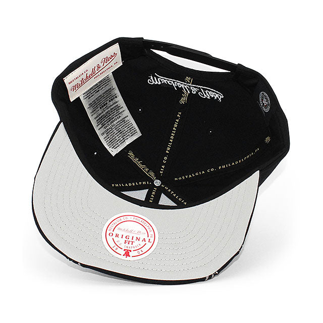ミッチェル＆ネス WWE キャップ SCRATCH LOGO SNAPBACK CAP BLACK