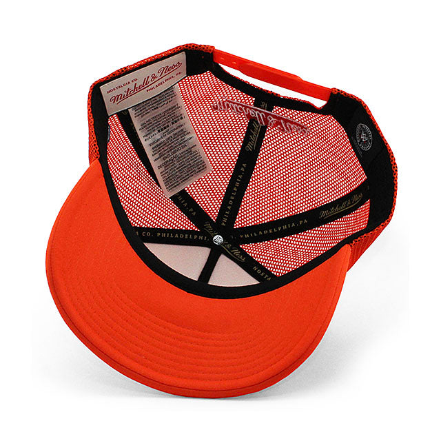 ストーン コールド スティーブ オースチン 30周年記念モデル ミッチェル＆ネス WWE メッシュキャップ 3:16 TRUCKER MESH CAP ORANGE
