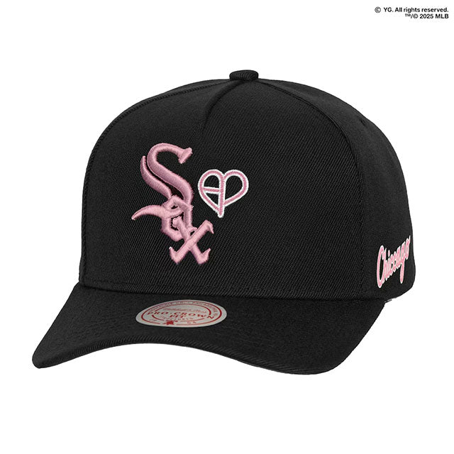ミッチェル&ネス×ブラックピンク 海外取寄 シカゴ ホワイトソックス PRO CROWN SNAPBACK CAP BLACK