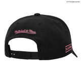ミッチェル&ネス×ブラックピンク 海外取寄 ニューヨーク ニックス PRO CROWN SNAPBACK CAP BLACK