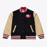 海外取寄 ミッチェル&ネス スタジアムジャケット サンフランシスコ 49ERS NFL TEAM TRADITIONS VARSITY FULL-SNAP JACKET BLACK-TAN
