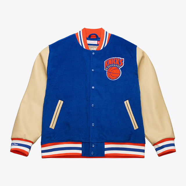 今月削除！adidas Originals ニューヨークニックス　スタジャン Mitchell & Ness 'New York Knicks Third QTR Satin Jacket