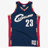 レブロン ジェームズモデル ミッチェルアンドネス ユニフォームジャージー クリーブランド キャバリアーズ 2008-09 HARDWOOD CLASSIC SWINGMAN JERSEY NAVY