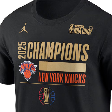 海外取寄 ジョーダンブランド Tシャツ ニューヨーク ニックス 2025 NBA CUP CHAMPIONS LOCKER ROOM T-SHIRT BLACK