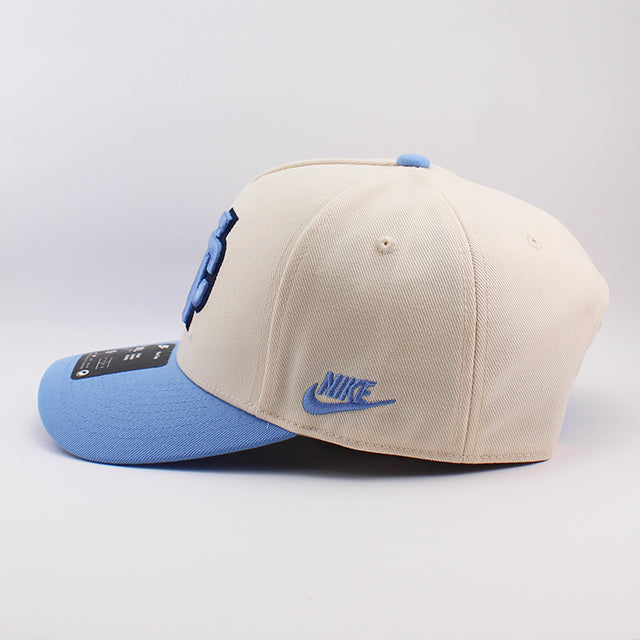 ナイキ キャップ ノースカロライナ ターヒルズ NCAA RISE CAP ADJUSTABLE SNAPBACK CREAM