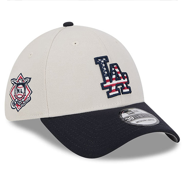 独立記念日モデル ニューエラ キャップ 39THIRTY MLB 2024 JULY 4TH STARS N STRIPES CLASSIC FLEX  FIT CAP KHAKI/ 国内外からニューエラをはじめナイキ、クーパーズタウンボールキャップ等を中心に取り扱うベースボールキャップの専門店 /  Amazingstore(アメイジングストア)