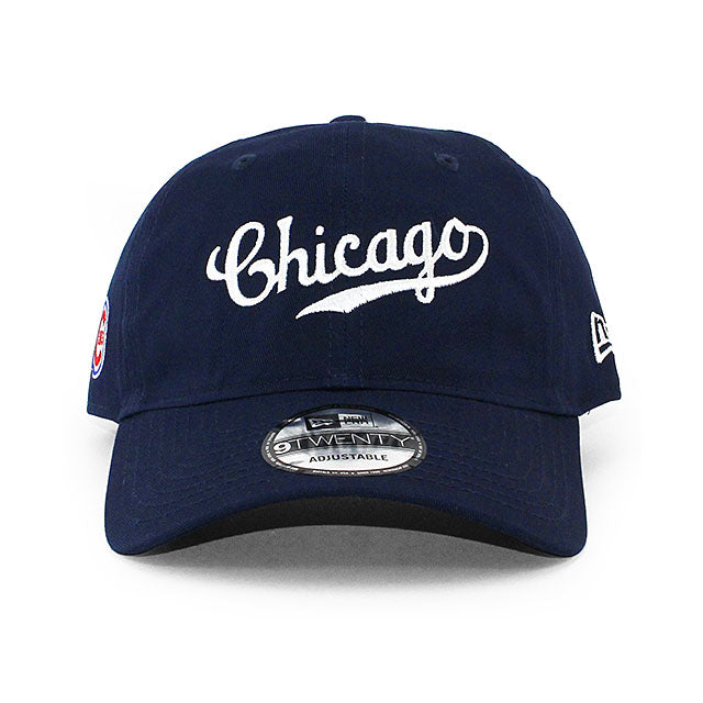 ニューエラ キャップ 9TWENTY アリス & ワンダー シカゴ カブス MLB SCRIPT STRAPBACK CAP NAVY