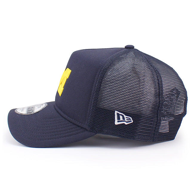 ニューエラ メッシュキャップ 9FORTY ミシガン ウォルバリンズ NCAA A-FRAME TRUCKER MESH CAP NAVY