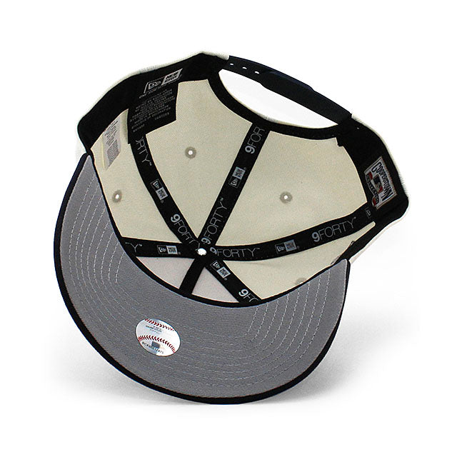 ニューエラ キャップ 9FORTY ニューヨーク ヤンキース MLB 2000 WORLD SERIES SUBWAY SERIES CHAMPIONS GREY BOTTOM A-FRAME SNAPBACK CAP CREAM