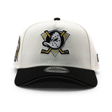 ニューエラ キャップ 9FORTY アナハイム ダックス NHL 2003 STANLEY CUP GREY BOTTOM A-FRAME SNAPBACK CAP CREAM