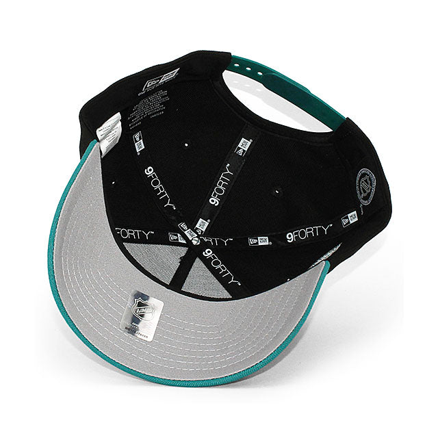 ニューエラ キャップ 9FORTY アナハイム ダックス NHL 2003 STANLEY CUP GREY BOTTOM A-FRAME SNAPBACK CAP BLACK