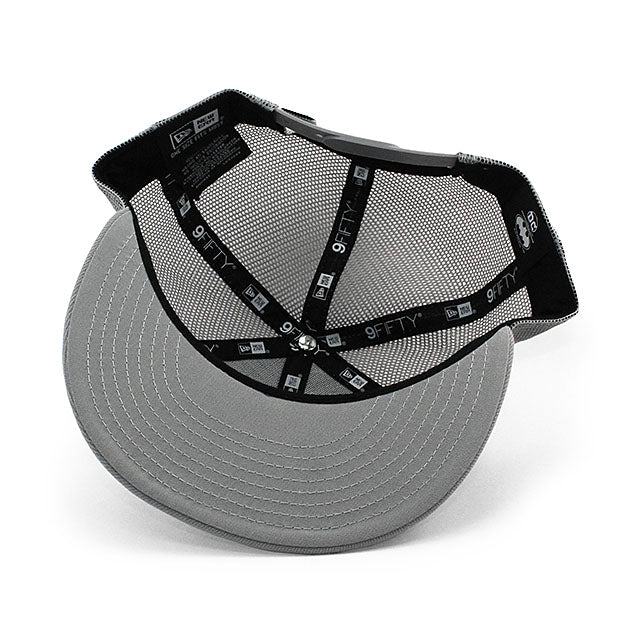 ニューエラ メッシュキャップ 9FIFTY DC コミックス バットマン TRUKER MESH SNAPBACK CAP GRAY