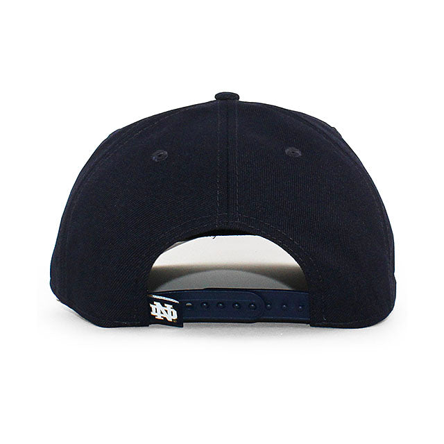 ニューエラ キャップ 9SEVENTY ストレッチ ノートルダム ファイティング アイリッシュ NCAA STRETCH SNAPBACK CAP NAVY