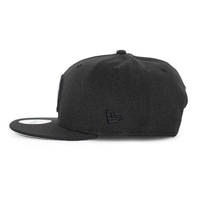 ニューエラ キャップ 9FIFTY スナップバック ミルウォーキー ブルワーズ MLB TEAM BASIC SNAPBACK BLACKOUT