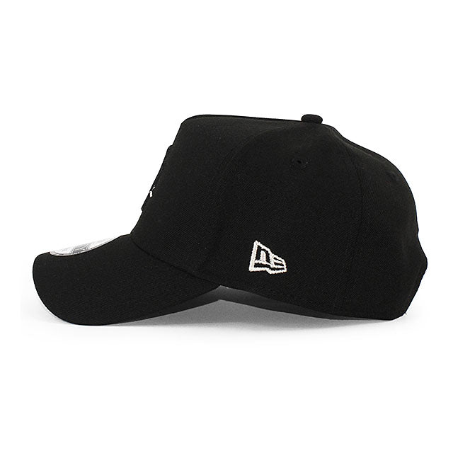 ニューエラ キャップ 9FORTY ニューヨーク ヤンキース MLB 2000 WORLD SERIES GREY BOTTOM A-FRAME SNAPBACK CAP BLACK