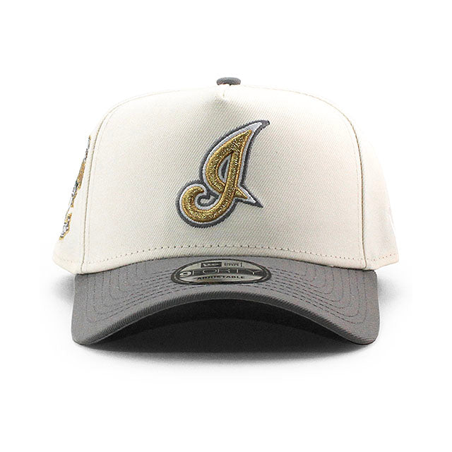 ニューエラ キャップ 9FORTY クリーブランド インディアンス MLB JACOBS FIELD 1994 INAUGURAL SEASON GREY BOTTOM A-FRAME SNAPBACK CAP CREAM