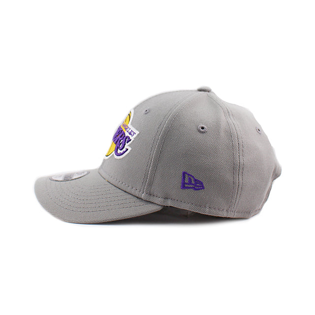 子供用 ニューエラ キャップ 9FORTY ロサンゼルス レイカーズ YOUTH MLB THE LEAGUE ADJUSTABLE CAP GREY