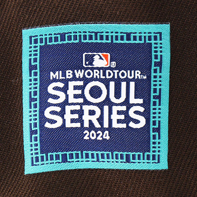 2024開幕ソウルシリーズモデル ニューエラ 9FORTY サンディエゴ パドレス MLB 2024 WORLD TOUR SEOUL SERIES STRAPBACK CAP BROWN