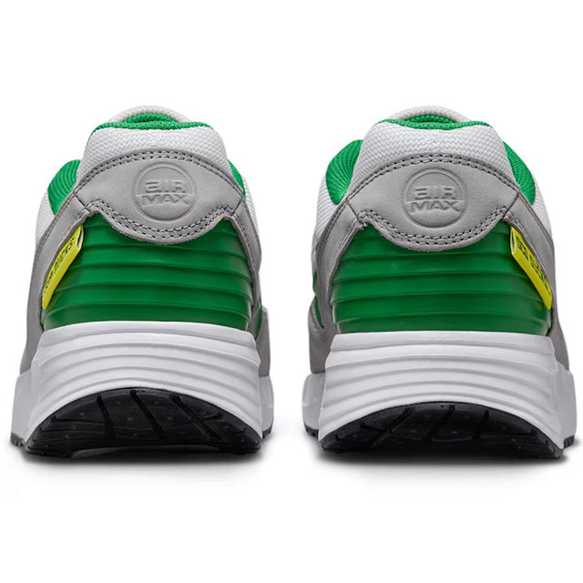 海外取寄 ナイキ ノースカロライナ ターヒールズ NCAA NIKE AIR MAX
