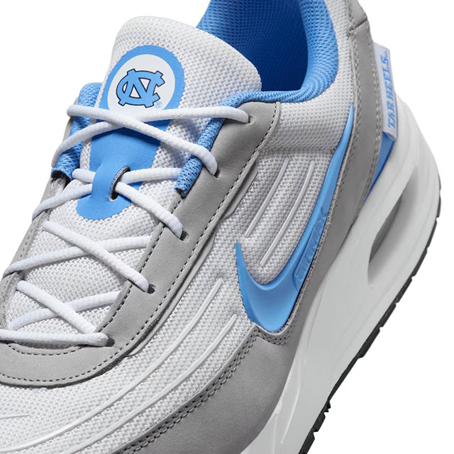 海外取寄 ナイキ ノースカロライナ ターヒールズ NCAA NIKE AIR MAX VERSE