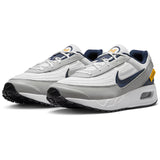 海外取寄 ナイキ ミシガン ウォルバリンズ NCAA NIKE AIR MAX VERSE