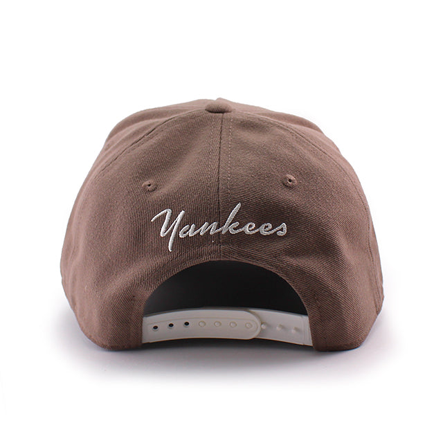 ナイキ キャップ ニューヨーク ヤンキース MLB RISE SNAPBACK CAP BROWN