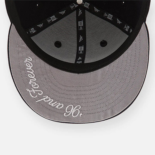 海外取寄 ニューエラ キャップ 59FIFTY ペーパープレーンズ x ニューヨーク ヤンキース JAŸ-Z30 FITTED CAP NAVY