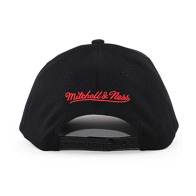 WWEロゴモデル ミッチェル＆ネス キャップ LOGO CLASSIC STRETCH SNAPBACK CAP BLACK